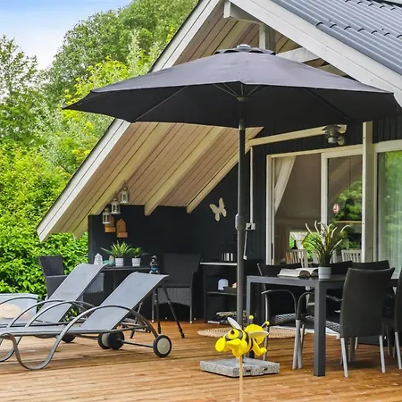 Hereth - 30km From The Sea By Interhome